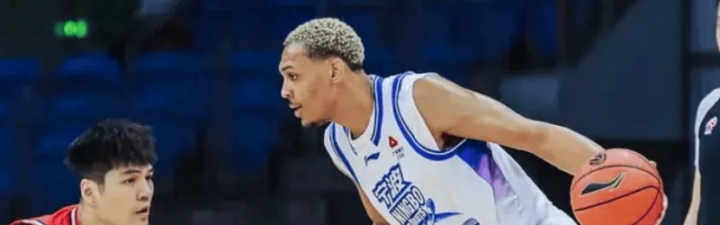 半岛体育-贝兹利宁波首秀出战12分钟，投篮6中4得到8分2篮板1助攻