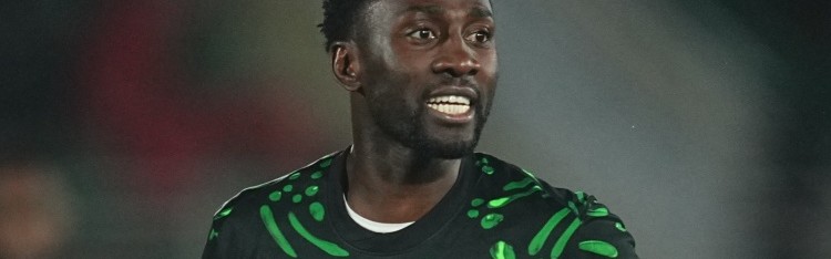 记者：曼联曾考虑恩迪迪 球员也有意，但卡里克决定重新启用梅努